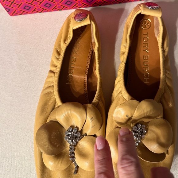 Tory Burch Flower Ballet Napa Leather Honey Yellow. Luxury Ballet Flats Size 8 - Picture 4 of 11